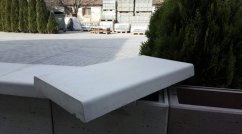 Betónová strieška múriková 50x20cm