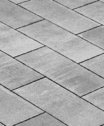 PLAZA 60x30x7 strieborno-antracitová