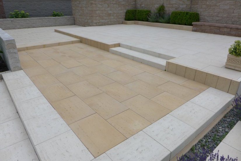 TRAVERTINO 80x80x4,7-5,3cm béžová svetlá s fázou