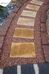 Šľapák -  Pieskovec MONA